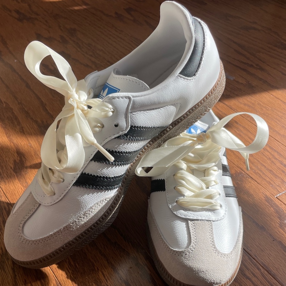 Original white and black samabas